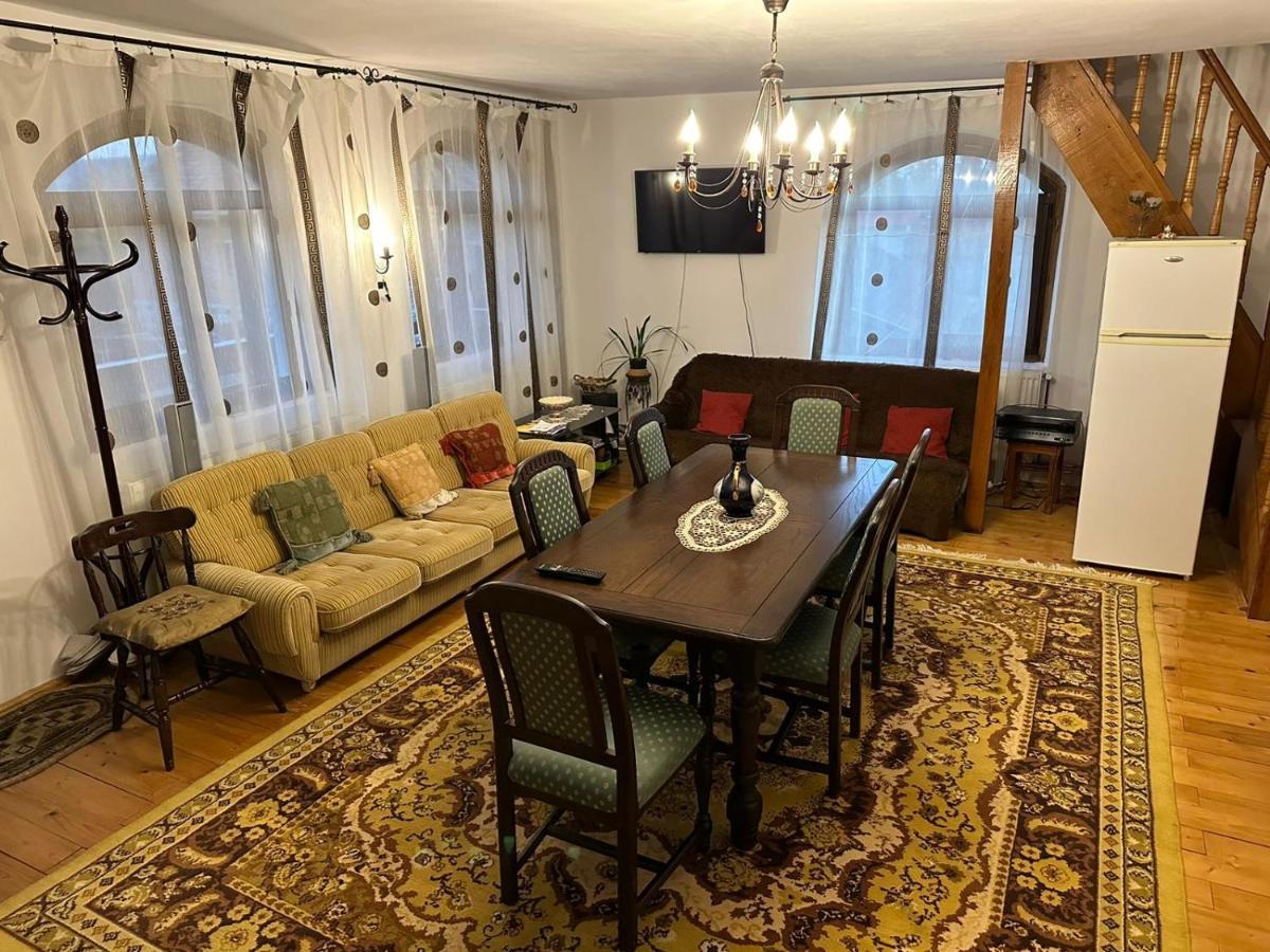 Casa De Vacanta Mirela Novaci-Străini Zewnętrze zdjęcie