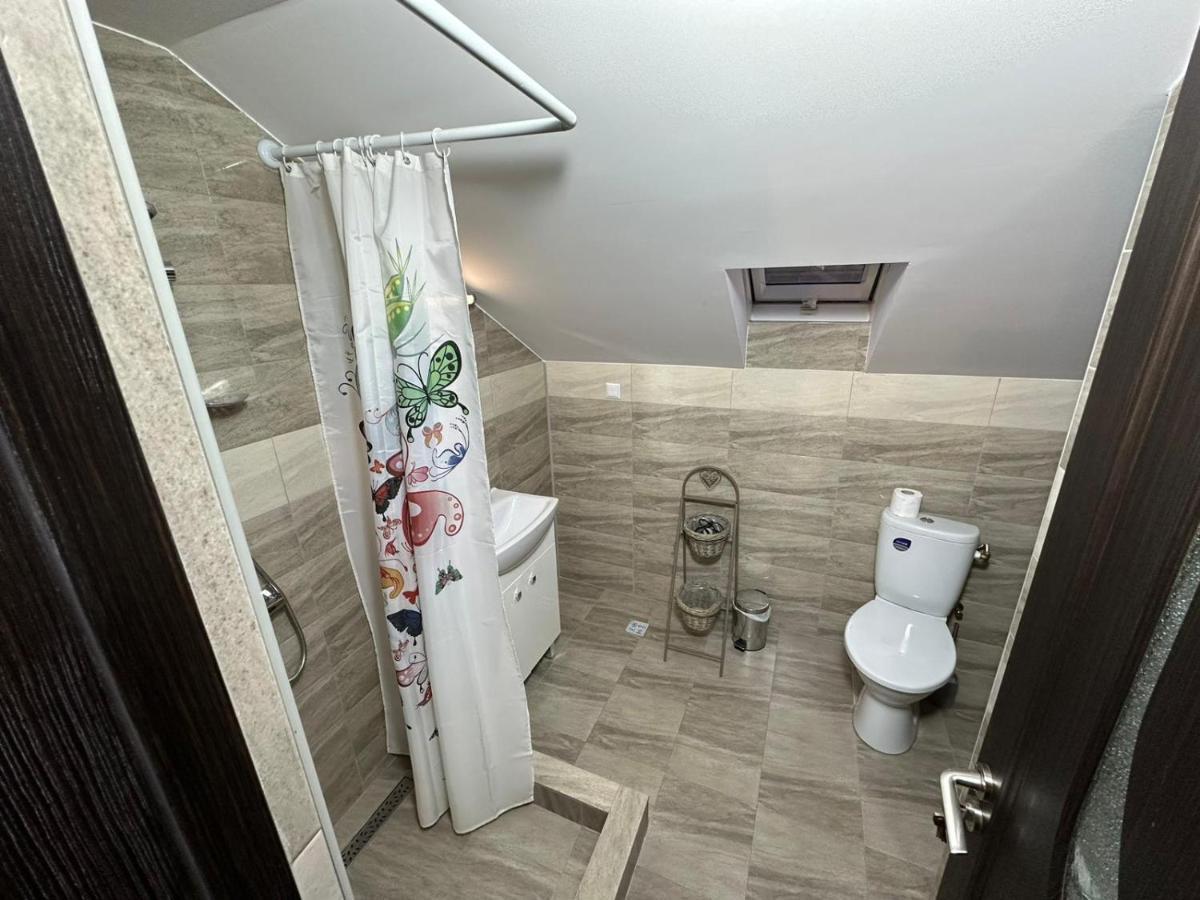 Casa De Vacanta Mirela Novaci-Străini Zewnętrze zdjęcie