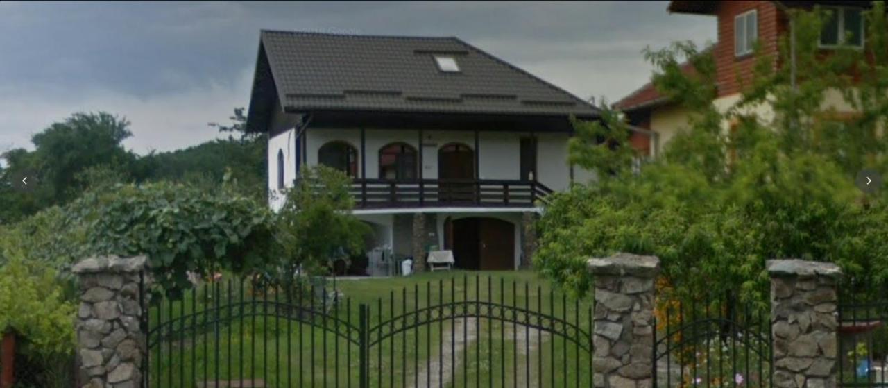 Casa De Vacanta Mirela Novaci-Străini Zewnętrze zdjęcie